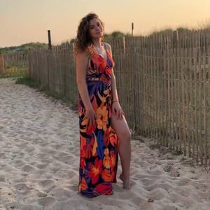 Meet your Posher, Jillian